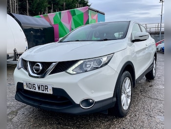 Used Nissan Qashqai 2016 for sale - 76983929: Photo
