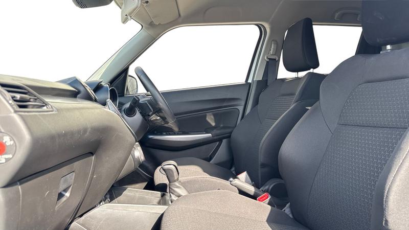 Used Suzuki Swift 2024 for sale - 77301025: Photo 3