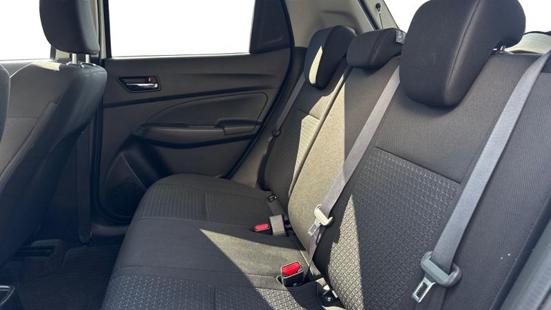 Used Suzuki Swift 2024 for sale - 77301025: Photo 4