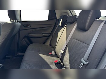 Used Suzuki Swift 2024 for sale - 77301025: Photo