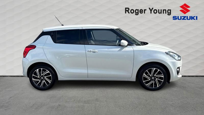 Used Suzuki Swift 2024 for sale - 77301025: Photo 5