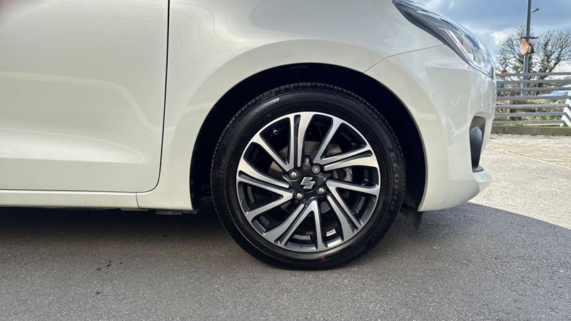 Used Suzuki Swift 2024 for sale - 77301025: Photo 8