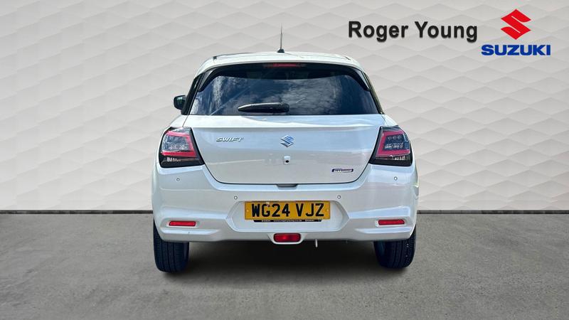 Used Suzuki Swift 2024 for sale - 77301010: Photo 6