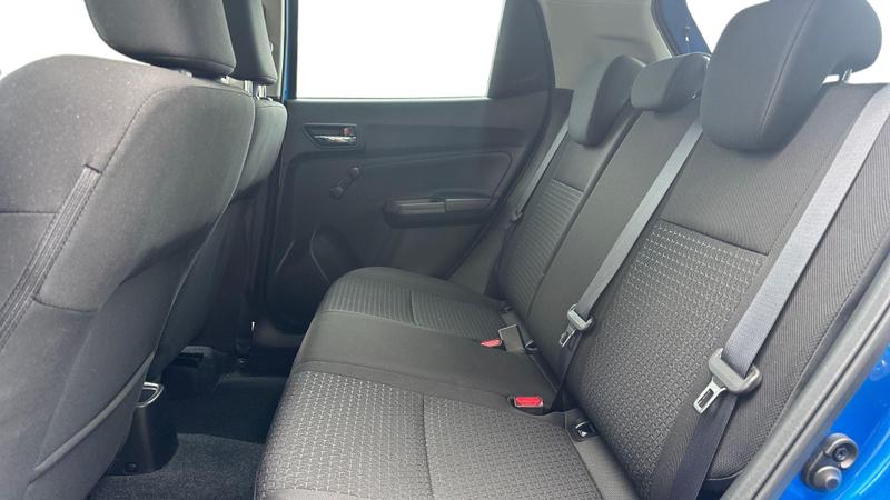 Used Suzuki Swift 2023 for sale - 77301279: Photo 4