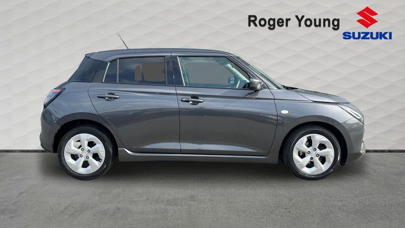 Used Suzuki Swift 2024 for sale - 77301136: Photo 5