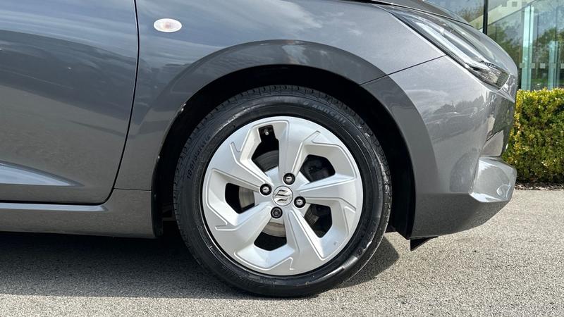 Used Suzuki Swift 2024 for sale - 77301136: Photo 8