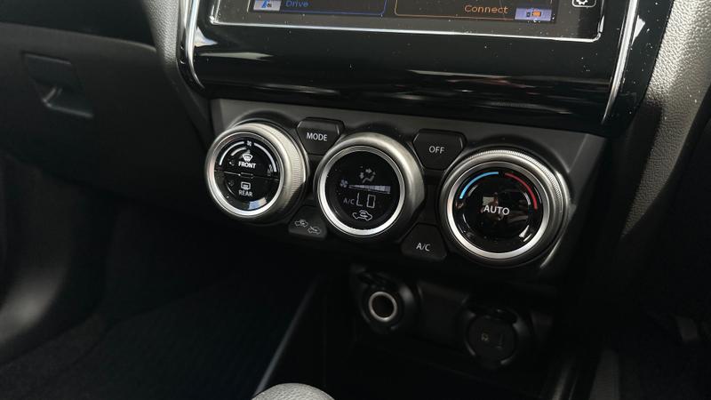 Used Suzuki Swift 2023 for sale - 77301320: Photo 12