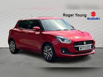 Used Suzuki Swift 2023 for sale - 77301320: Photo