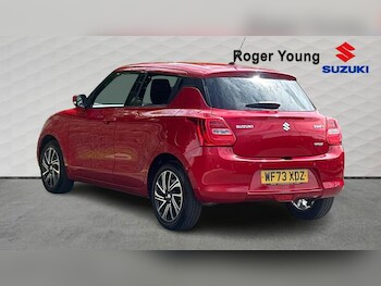 Used Suzuki Swift 2023 for sale - 77301320: Photo