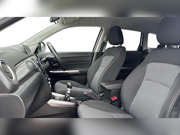 Used Suzuki Vitara 2023 for sale - 79560304: Photo
