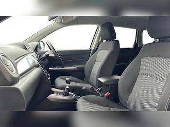 Used Suzuki Vitara 2023 for sale - 79560325: Photo
