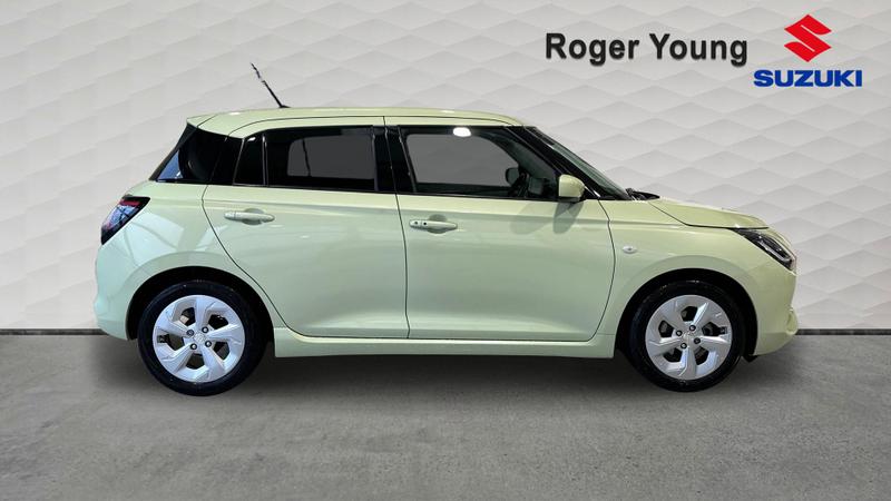 Used Suzuki Swift 2024 for sale - 77340026: Photo 5