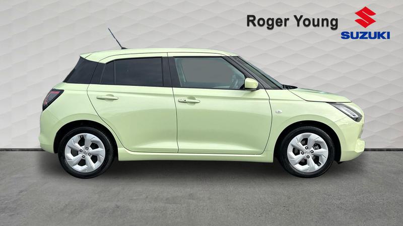 Used Suzuki Swift 2024 for sale - 77301282: Photo 5