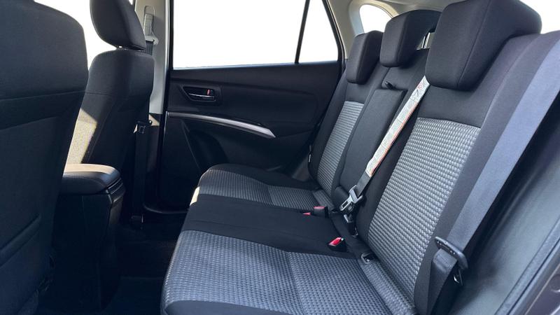 Used Suzuki SX4 S-Cross 2023 for sale - 77935018: Photo 4