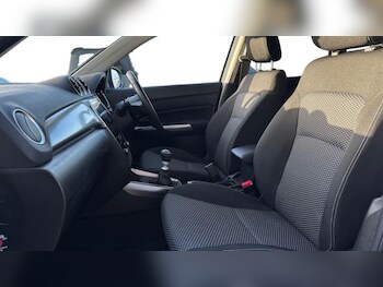 Used Suzuki Vitara 2025 for sale - 77301201: Photo