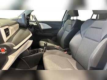 Used Suzuki Swift 2025 for sale - 77301316: Photo