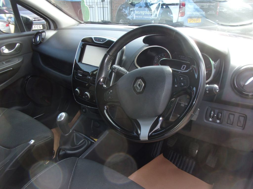 Used Renault Clio 2016 for sale - 77662334: Photo 8