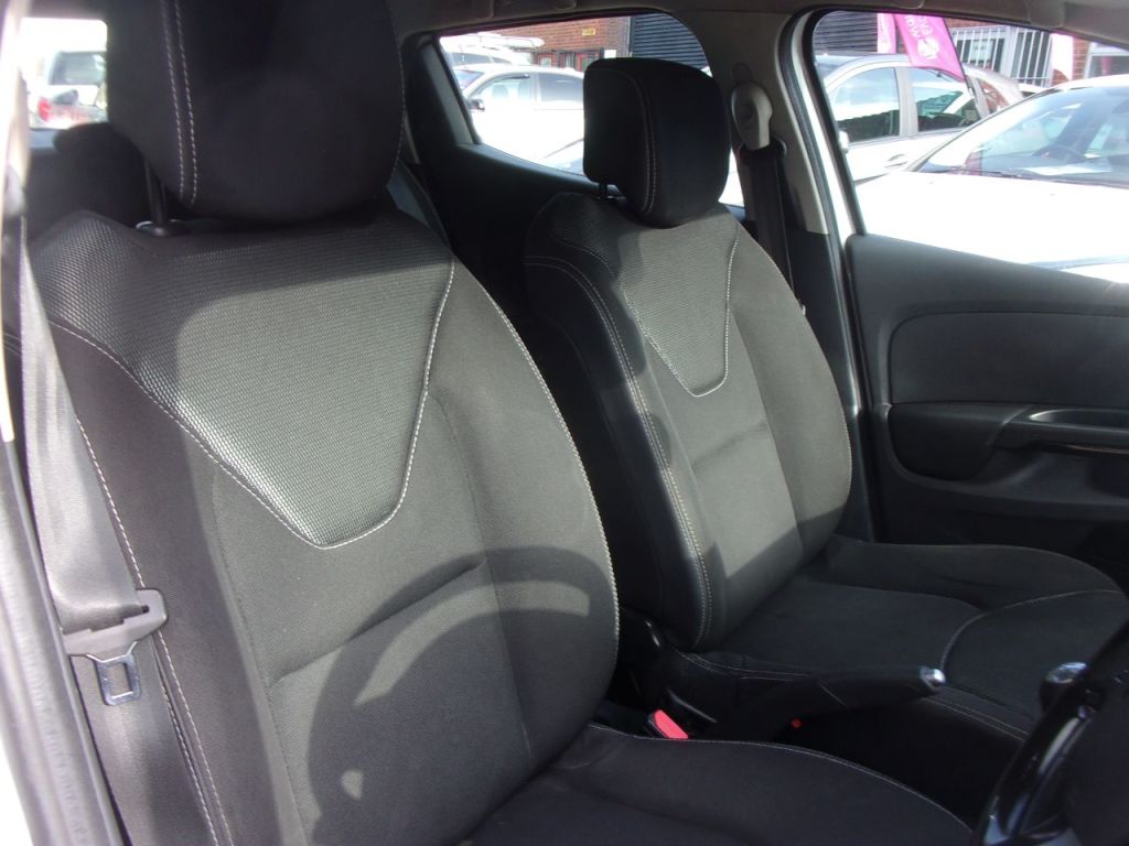 Used Renault Clio 2016 for sale - 77662334: Photo 9