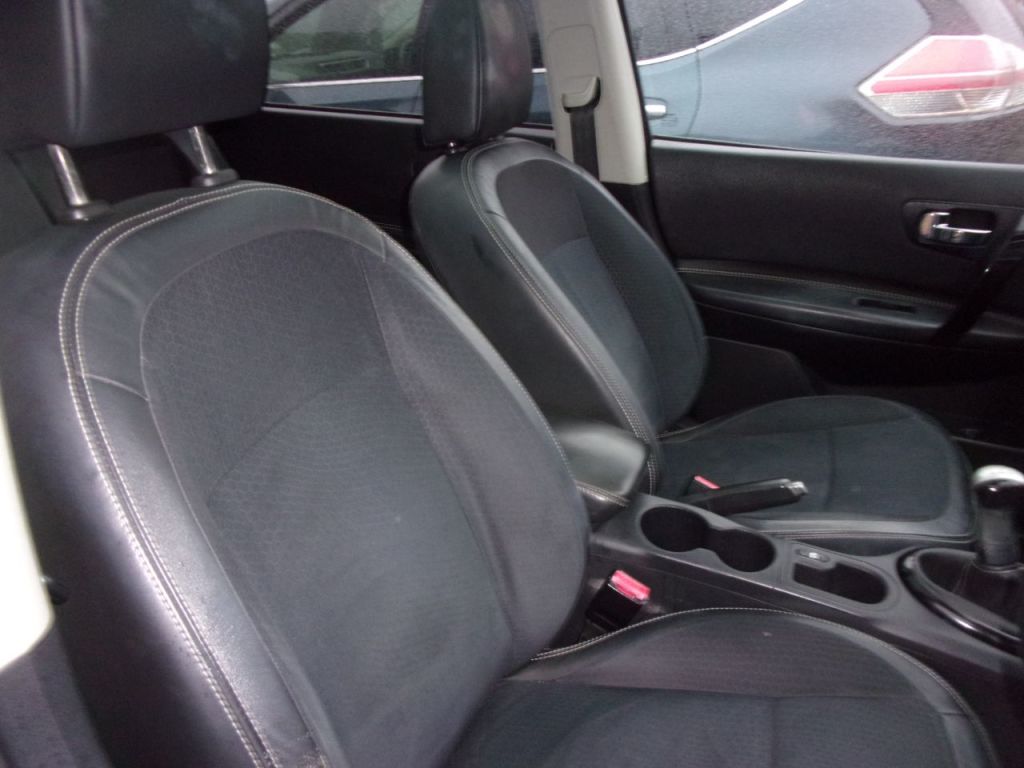 Used Nissan Qashqai+2 2013 for sale - 76508804: Photo 10