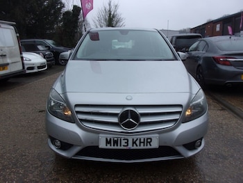 Used Mercedes-Benz B Class 2013 for sale - 77607996: Photo