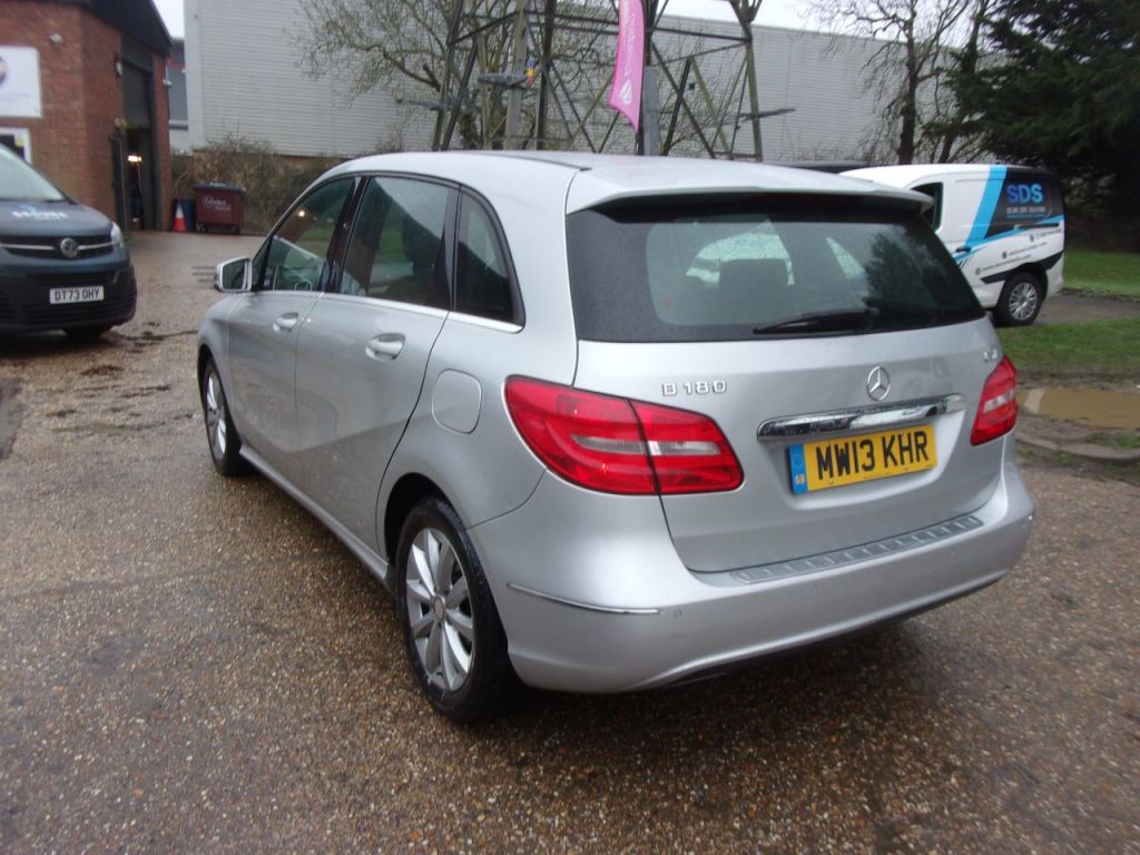 Used Mercedes-Benz B Class 2013 for sale - 77607996: Photo 7