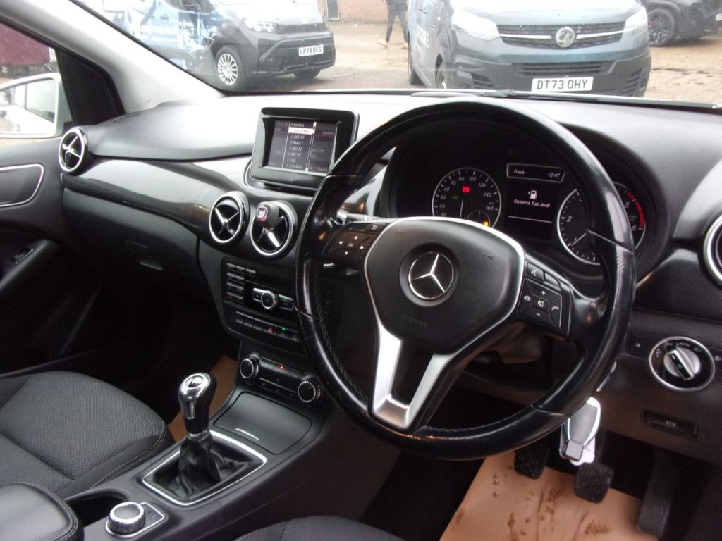 Used Mercedes-Benz B Class 2013 for sale - 77607996: Photo 9