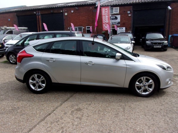 Used Ford Focus 2012 for sale - 75567281: Photo 4