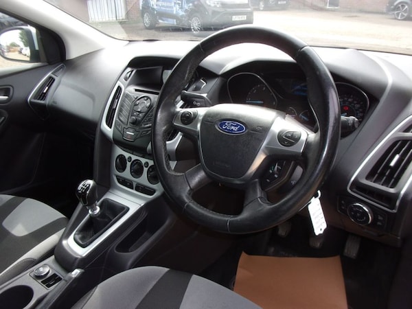 Used Ford Focus 2012 for sale - 75567281: Photo 8