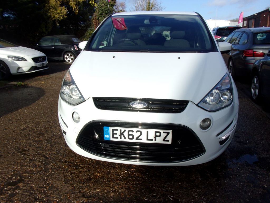 Used Ford S-Max 2012 for sale - 76739717: Photo 2