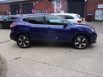 Used Nissan Qashqai 2015 for sale - 79193668: Photo