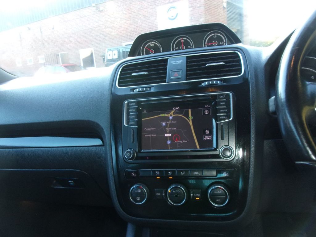 Used Volkswagen Scirocco 2015 for sale - 76363161: Photo 10
