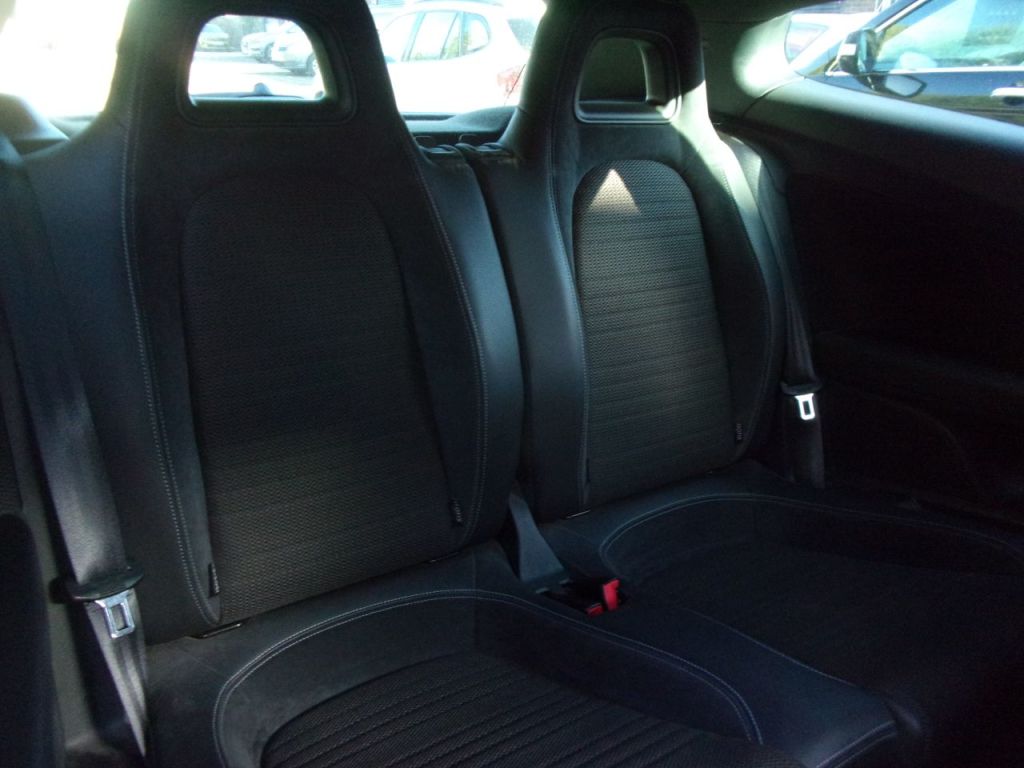 Used Volkswagen Scirocco 2015 for sale - 76363161: Photo 11