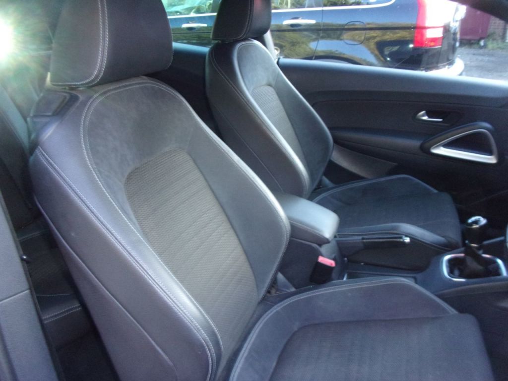 Used Volkswagen Scirocco 2015 for sale - 76363161: Photo 9