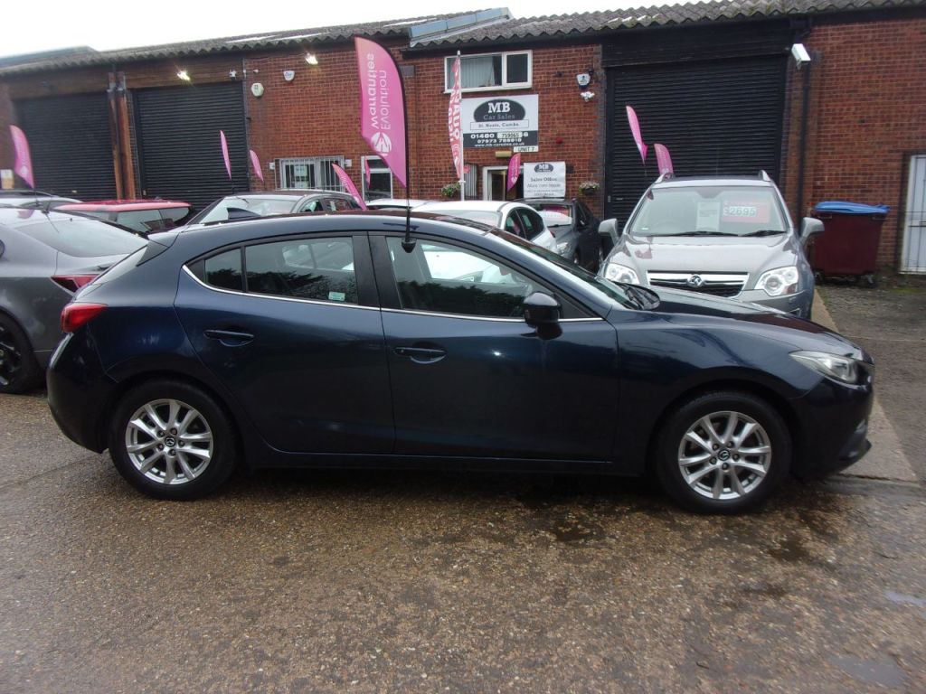 Used Mazda Mazda3 2016 for sale - 77620821: Photo 4