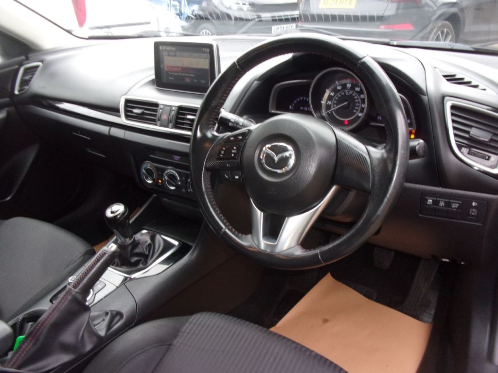 Used Mazda Mazda3 2016 for sale - 77620821: Photo 8