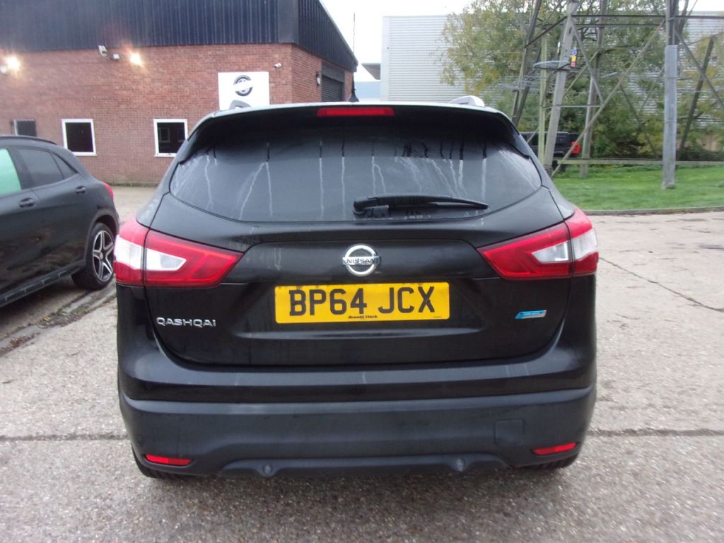 Used Nissan Qashqai 2015 for sale - 76340424: Photo 6