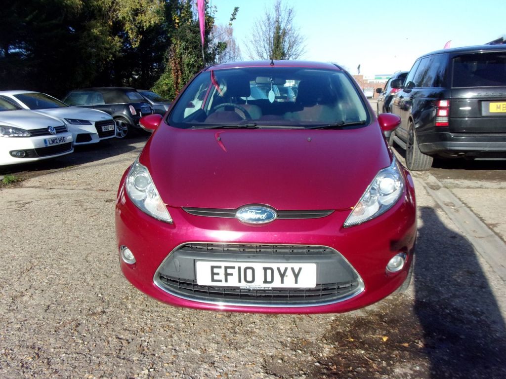 Used Ford Fiesta 2010 for sale - 76603805: Photo 2