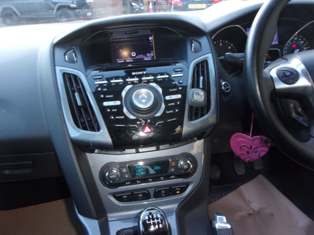 Used Ford Focus 2013 for sale - 77001728: Photo 12