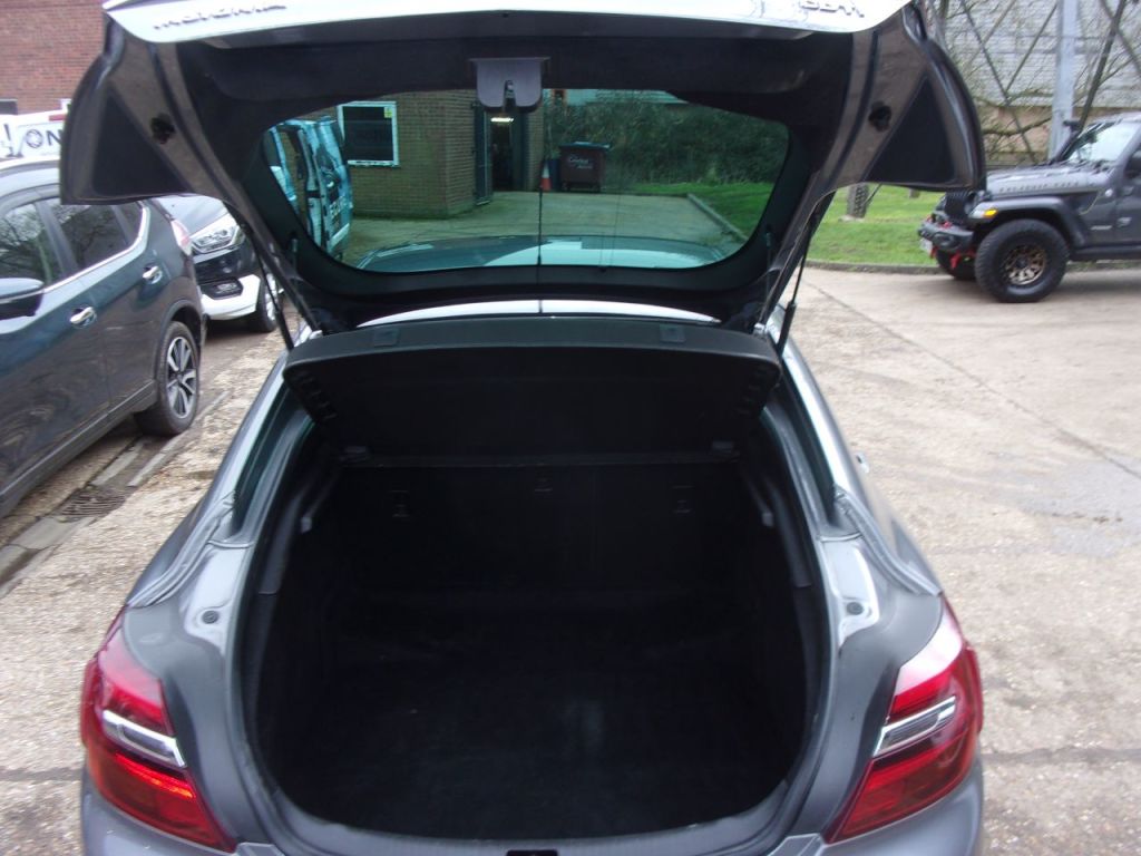 Used Vauxhall Insignia 2016 for sale - 77533787: Photo 8