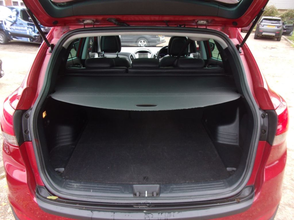 Used Hyundai Ix35 2010 for sale - 76395497: Photo 8