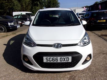 Used Hyundai i10 2016 for sale - 79618069: Photo
