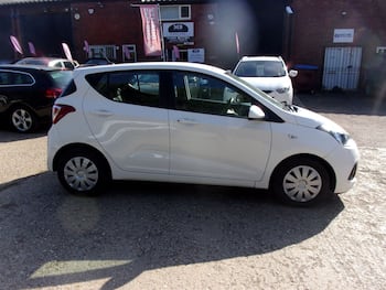 Used Hyundai i10 2016 for sale - 79618069: Photo