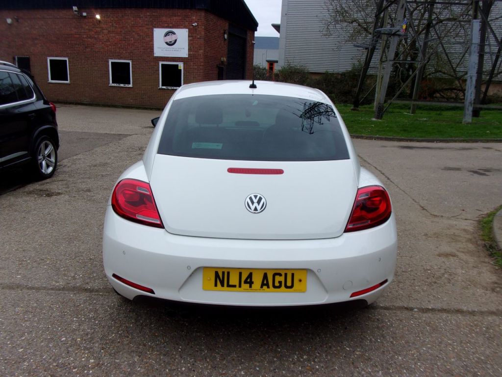 Used Volkswagen Beetle 2014 for sale - 78095738: Photo 6