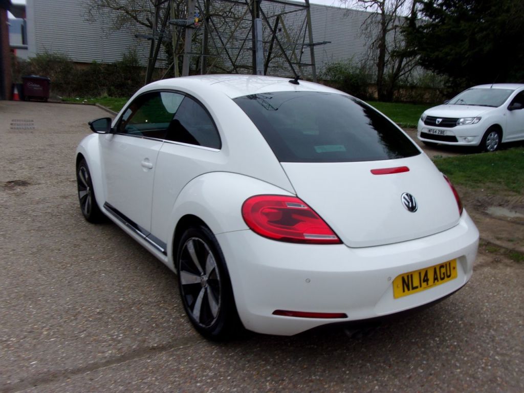 Used Volkswagen Beetle 2014 for sale - 78095738: Photo 7