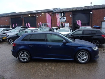 Used Audi A3 2015 for sale - 77687798: Photo