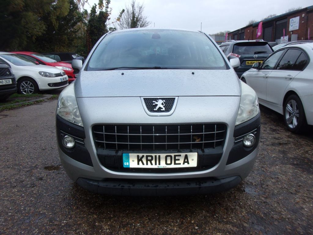 Used Peugeot 3008 2011 for sale - 76541671: Photo 2