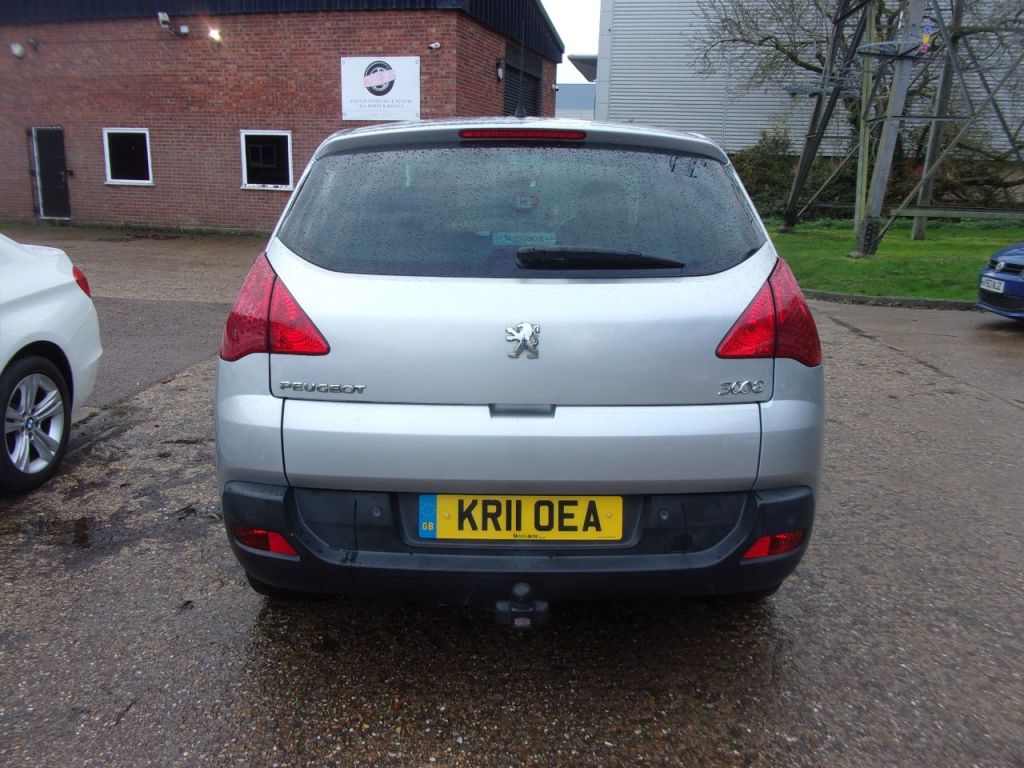 Used Peugeot 3008 2011 for sale - 76541671: Photo 6