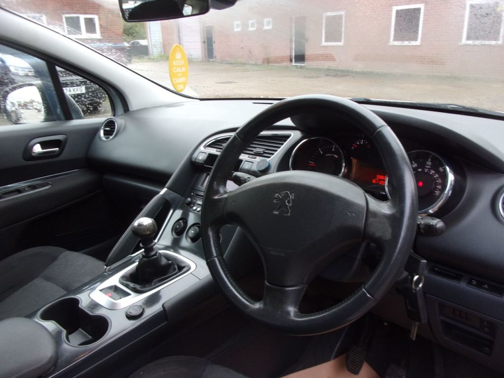 Used Peugeot 3008 2011 for sale - 76541671: Photo 9