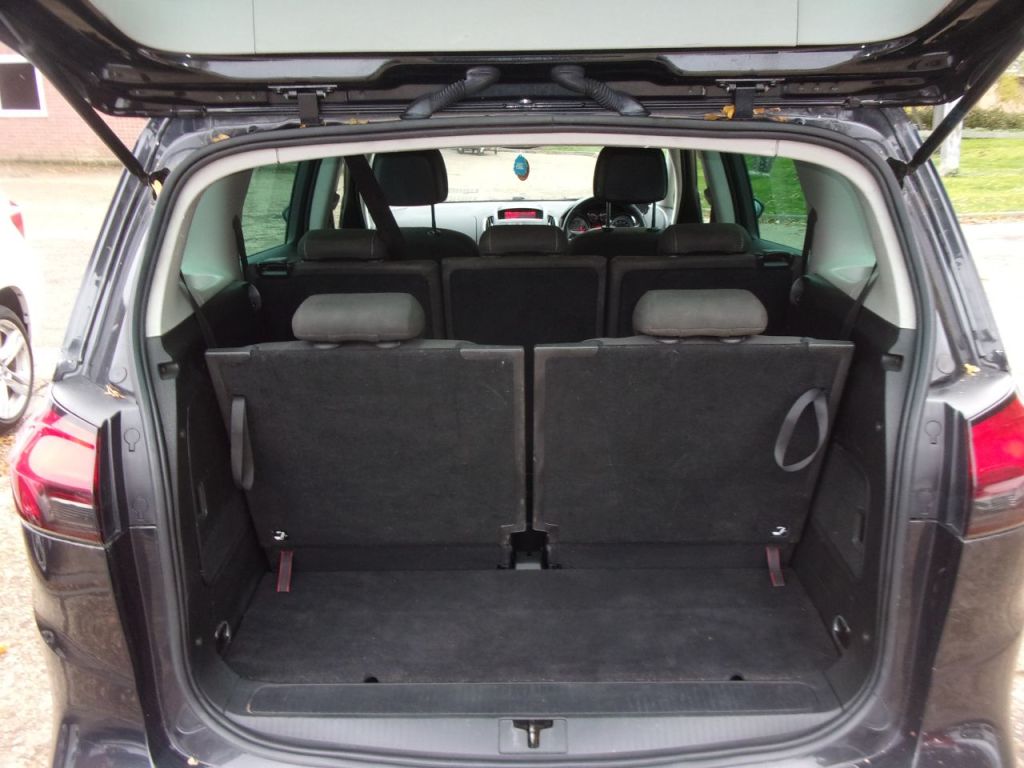 Used Vauxhall Zafira 2015 for sale - 76416375: Photo 8
