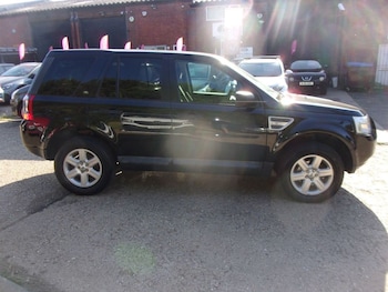 Used Land Rover Freelander 2010 for sale - 79067615: Photo